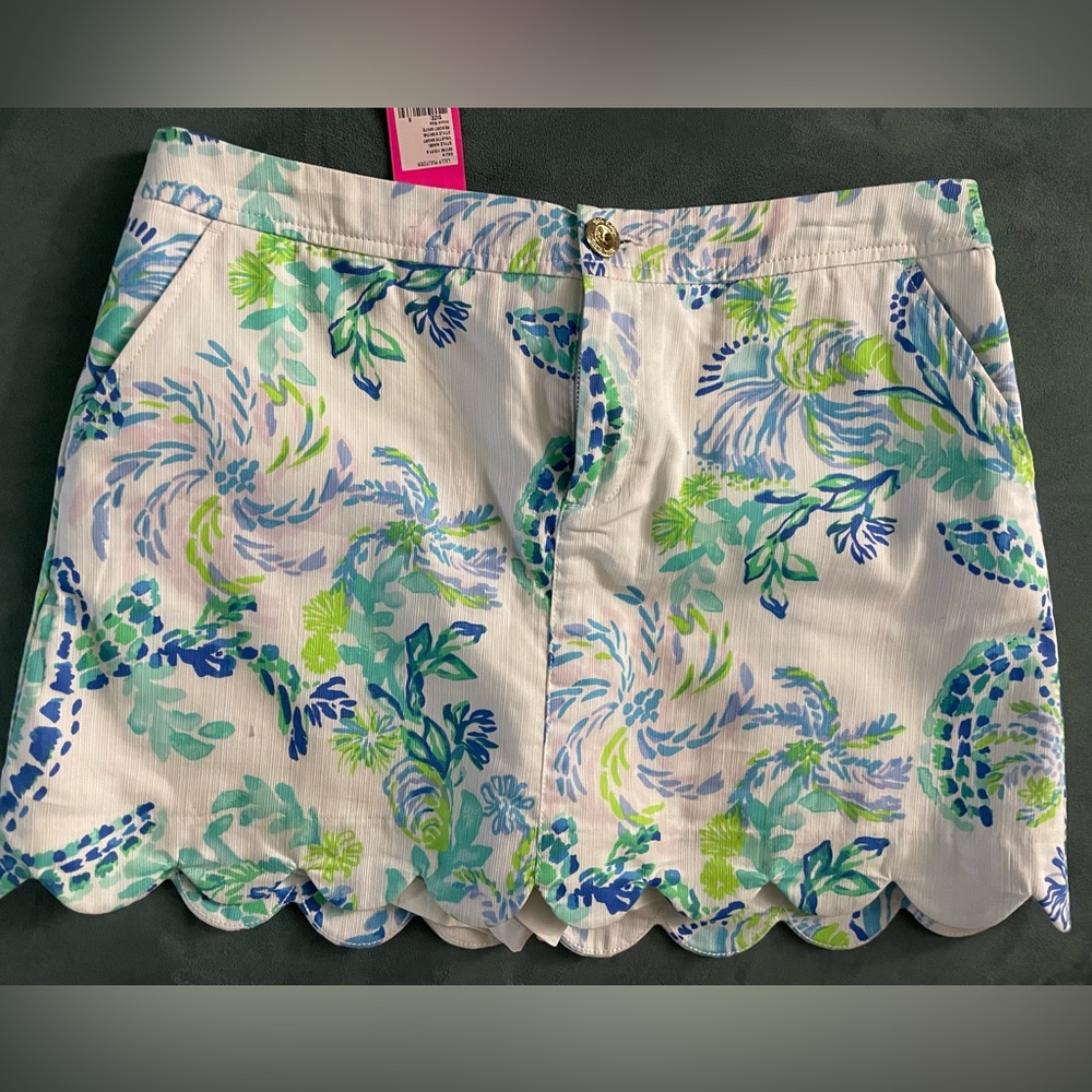 Lilly Pulitzer White Island Ride Skort- NWT size 6.